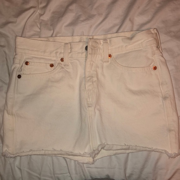 White Levi Skirt - Picture 1 of 4